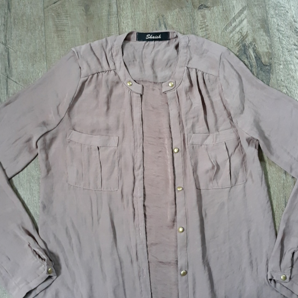 Light weight button up shirt